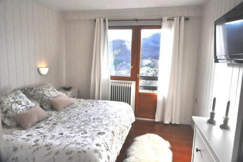 Hotel Tirol フォルミガル エクステリア 写真